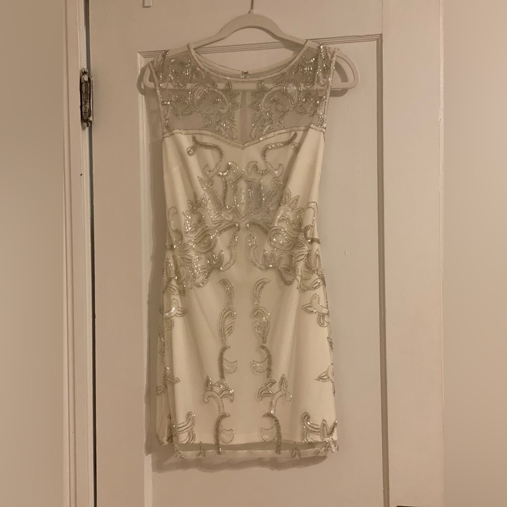 White sequin dress - Picture 1 of 2